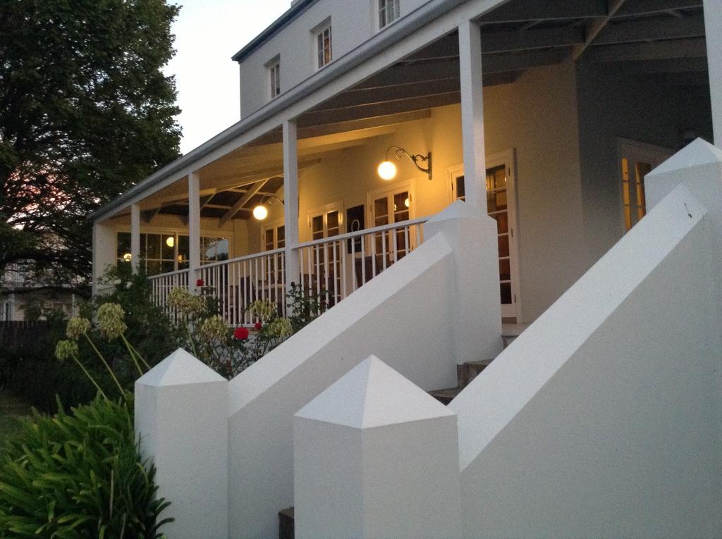 Oscars Waterfront Boutique Hotel Port Fairy Exterior photo